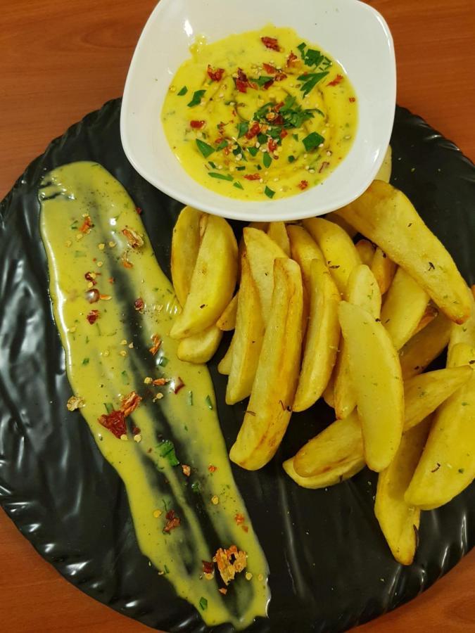 Zemalex Hotel Addis Ababa Bagian luar foto