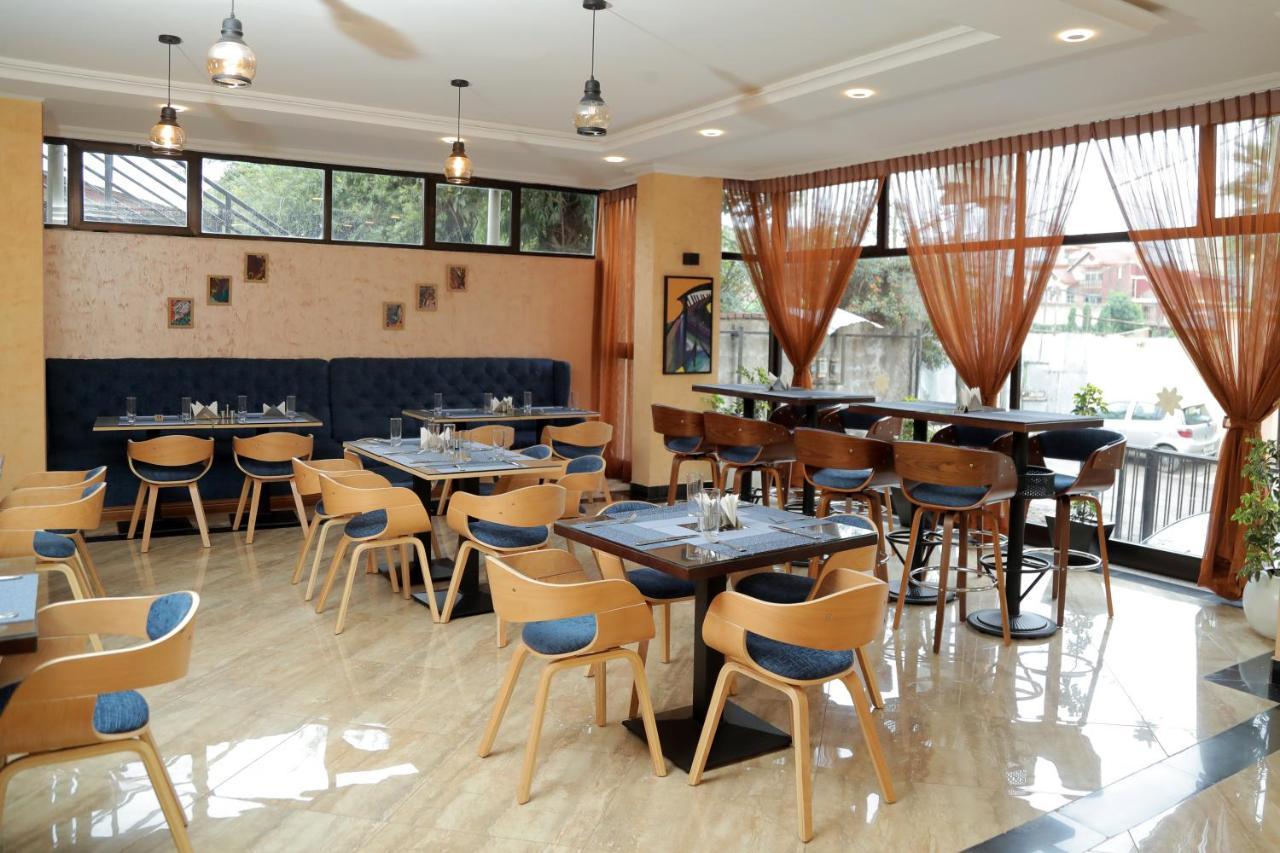 Zemalex Hotel Addis Ababa Bagian luar foto