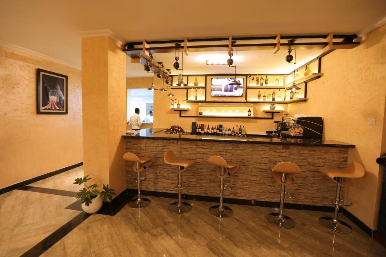 Zemalex Hotel Addis Ababa Bagian luar foto